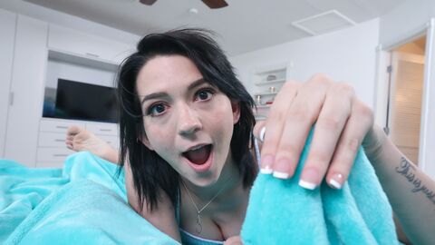 Stepbrother Lets Stepsister Riley Jean Ride His Dick - Amateur Porn