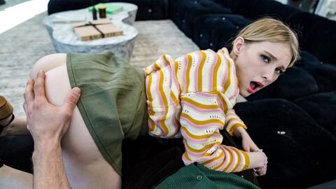 Stepdad Teaches Her to Fuck Her Throat Hard Causing Her to Swallow Every Drop of His Cum - Stepdaughter Porn
